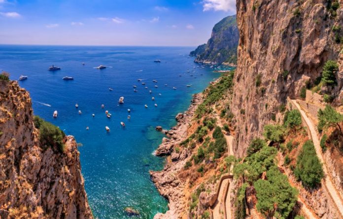 hiking-trail-italy-national-parks