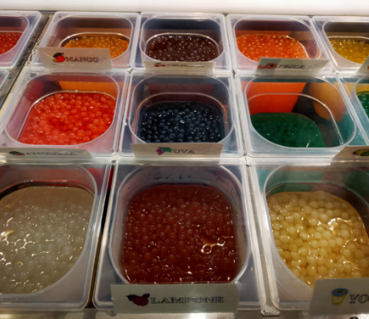 Trieste’s Novelty Bar: Colorful Drinks With Bubbles