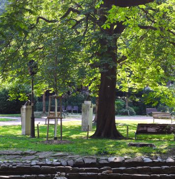 Cinema Under The Stars In Giardino Pubblico