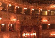 Fenice’s “Covid-style” Traviata: the rebirth of the Venetian theater after lockdown