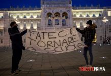 Trieste’s Students & Teachers Protest Against School Closures