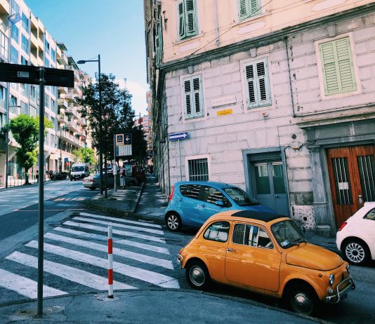 Driving A Car in Italy: All You Need To Know