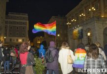 Hundreds March in Trieste on Christmas Day to Support Migrants