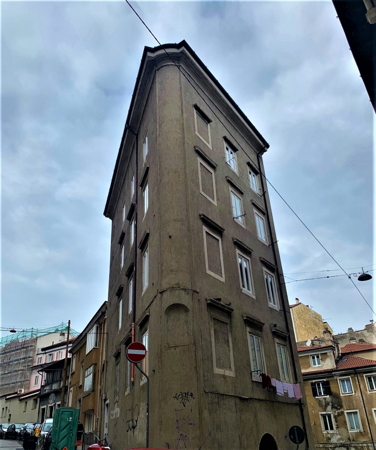 discovering-trieste-s-very-own-flatiron-building-intrieste
