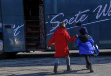 In Trieste, Migrants Transferred to Reception Centers After Months on the Streets