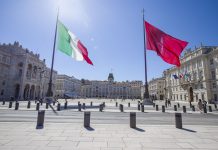 Venezuela Frees Two Italian Nationals After More Than a Year in Prison