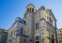 Trieste’s Unique Epiphany Dive: A Blend of Tradition, Courage, and Community Spirit