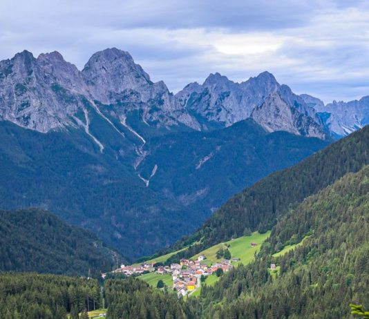 Austrian Student Exchange Supports Bilingual School Initiative in FVG