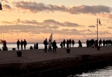 Crowds Gathered To Witness The Breathtaking Sunset From Molo Audace