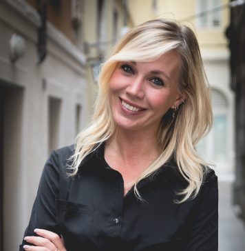 Rebecca Brown: “Growing Up Speaking Different Languages Has Given Me A Great Advantage In Life”