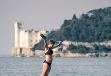 Trieste’s Ilara Cigar Keeps New Year’s Day Tradition Alive With Barcola Dive