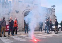 Dockworkers Paralyze Italian Ports in Contract Renewal Showdown