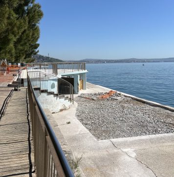 Public Chemical Toilets to Be Installed Along Barcola Promenade