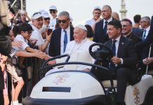 Italy Declares Five Days of National Mourning for Pope Francis