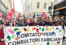 Thousands Rally in Trieste in Support of Public Healthcare