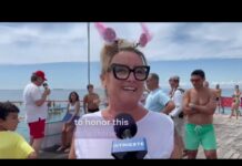 Hundreds Dive Into Summer Fun at Quirky Trieste Competition