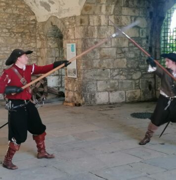 San Giusto Castle Hosts 17th-Century Historical Reenactments This Weekend