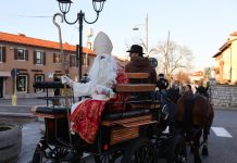 Opicina Opens the Holiday Season With Tree Lighting and Nativity Blessing