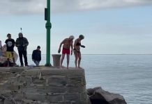 At 84, a Trieste Swimmer Welcomes the New Year With a Dive