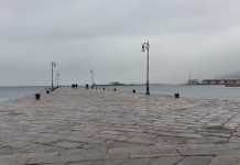 Snow Reaches Trieste From the Karst Plateau to the Sea