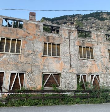 Portis Vecchio: The Abandoned Village frozen in Time