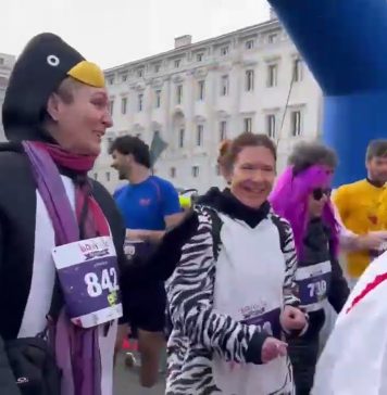 Costumed Runners Fill Trieste Streets in Carnival Race Supporting Children’s Hospital