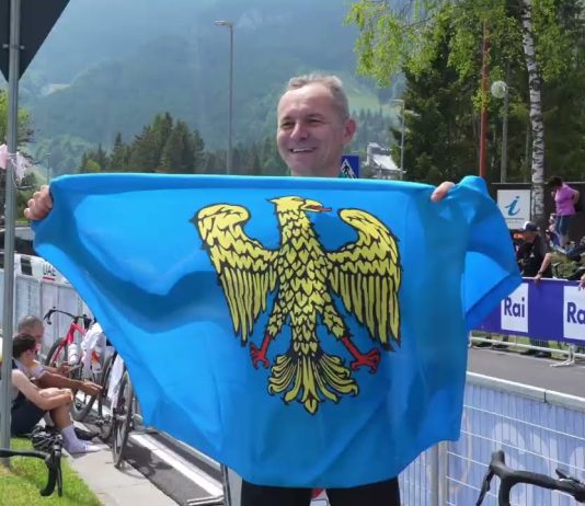 Thousands Line the Roads as Giro d’Italia Reaches Piancavallo