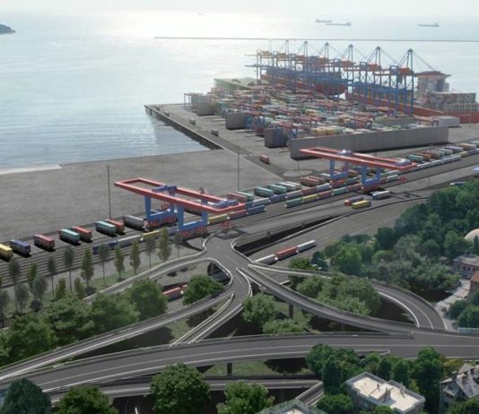 FVG Officials Review Environmental Impact of Molo VIII Port Expansion