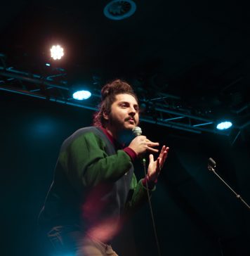 Festival Approdi’s Stand-Up Comedy Competition Returns to Trieste