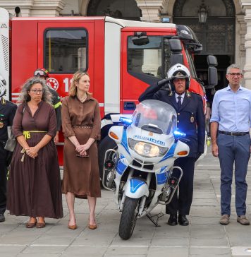 Trieste Police Join Nationwide Tribute to Fallen Milan Officer