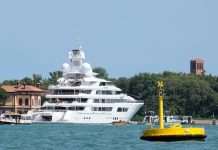 Trieste Temporarily Relocates Ferry Terminal During U.S. Ambassador’s Visit