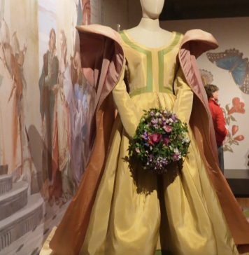 Roberto Capucci’s Sculptural Designs Take Center Stage in Gorizia Fashion Museum
