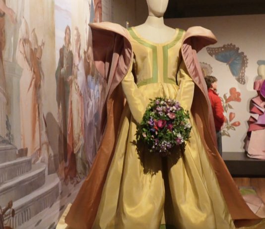 Roberto Capucci’s Sculptural Designs Take Center Stage in Gorizia Fashion Museum